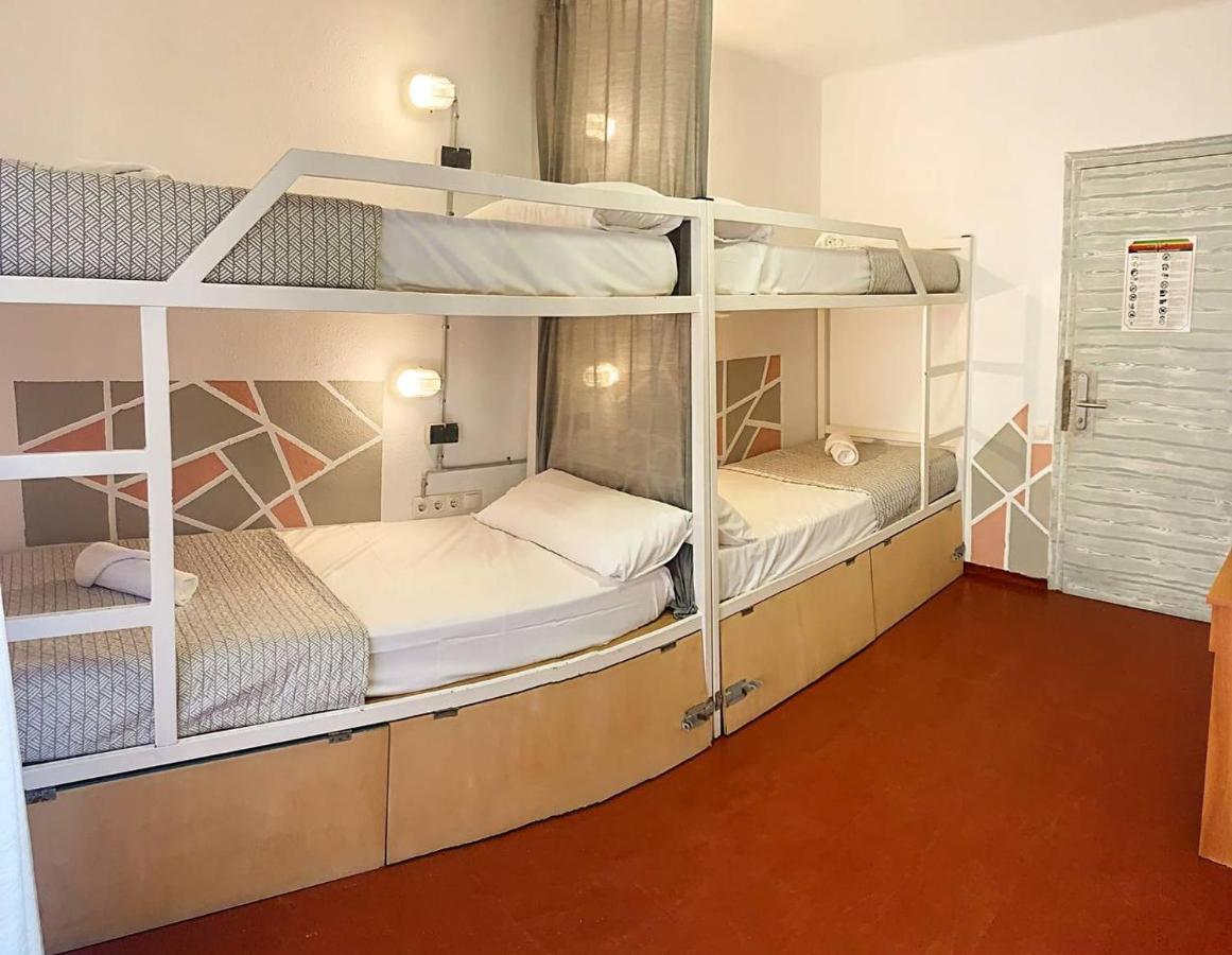 Loft Apart&Hostal Lloret de Mar Exteriör bild
