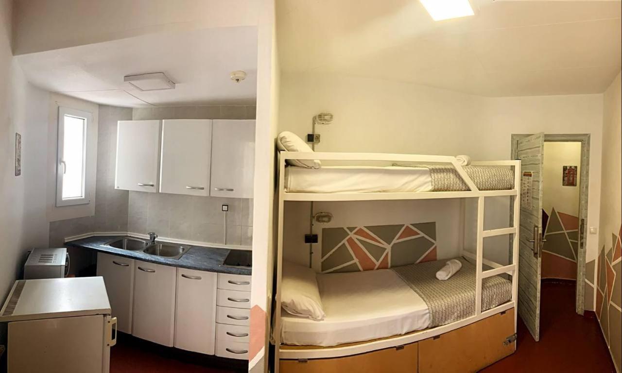 Loft Apart&Hostal Lloret de Mar Exteriör bild