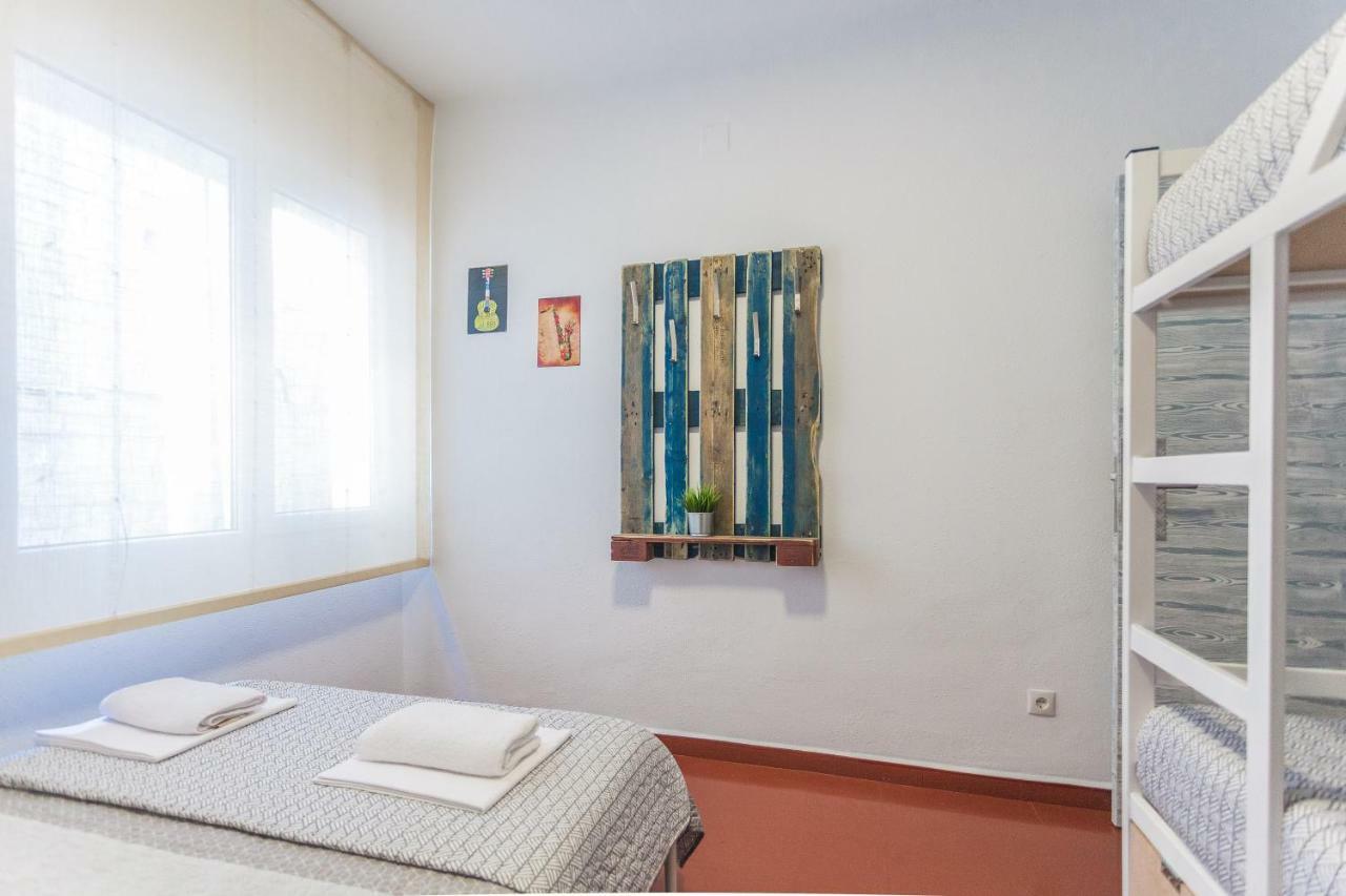 Loft Apart&Hostal Lloret de Mar Exteriör bild