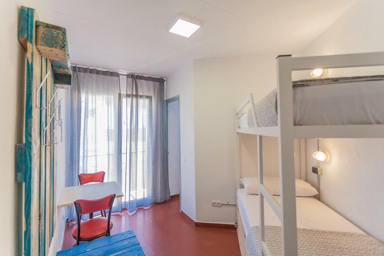 Loft Apart&Hostal Lloret de Mar Exteriör bild